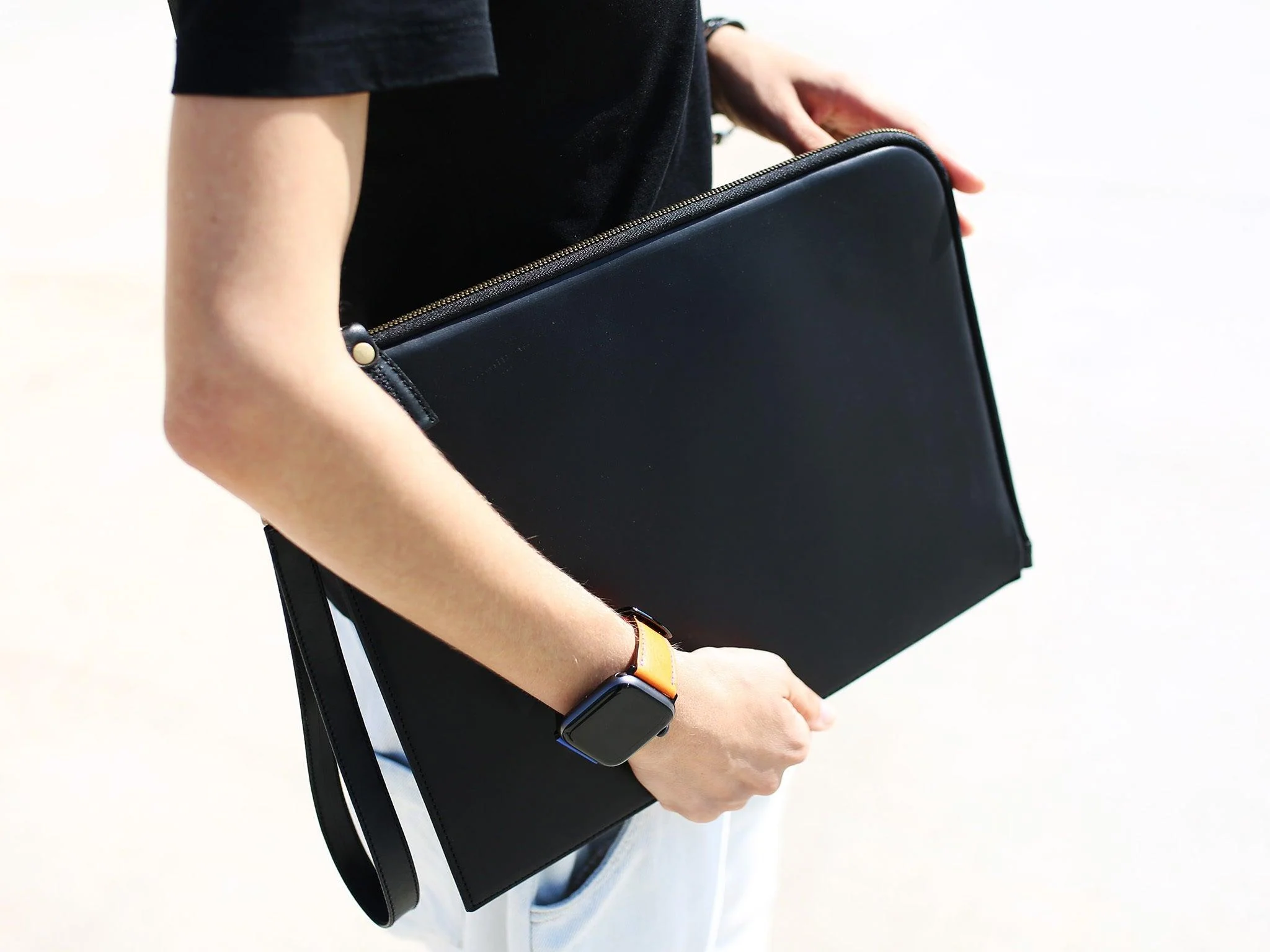 Leather Zipper Padfolio with Wrist Strap - Black - Image 3