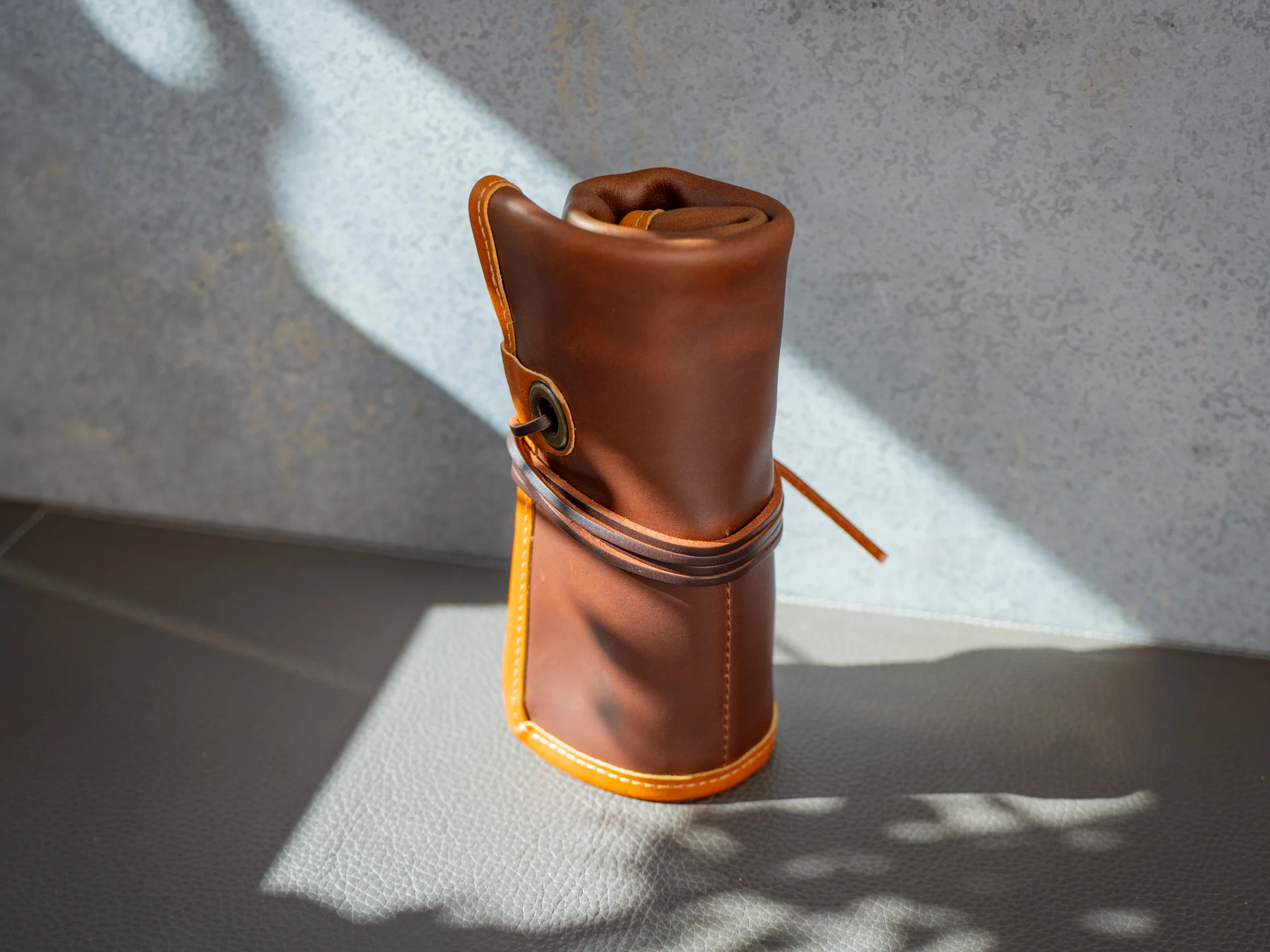 Milwaukee Leather Watch Roll with Lining - Chestnut - Image 3